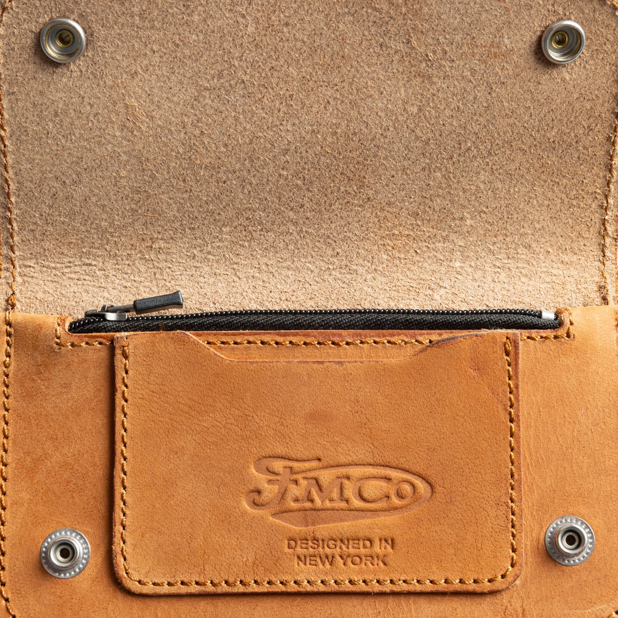 Image 4 of SMALL TRUCKER - Vegetable Tanned Leather Wallet Heritage Rust